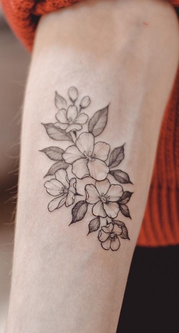 Gorgeous Flower Tattoo Designs Ideas for Women - Page 10 of 40 ...