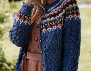 59-stylish-and-lovely-crochet-cardigan-patterns-and-ideas